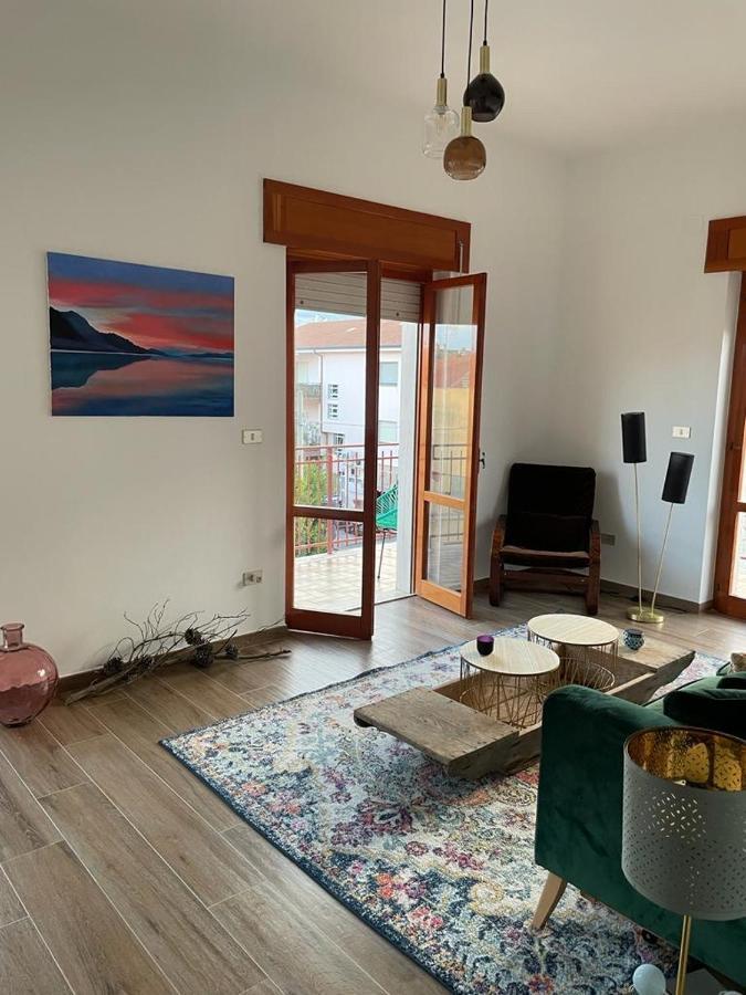 Casa Via Mare Apartment Rocca Imperiale Exterior photo